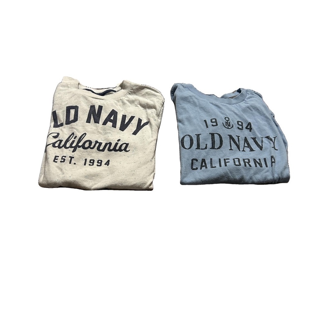 2 Old Navy Logo T-Shirts Boys Size Small